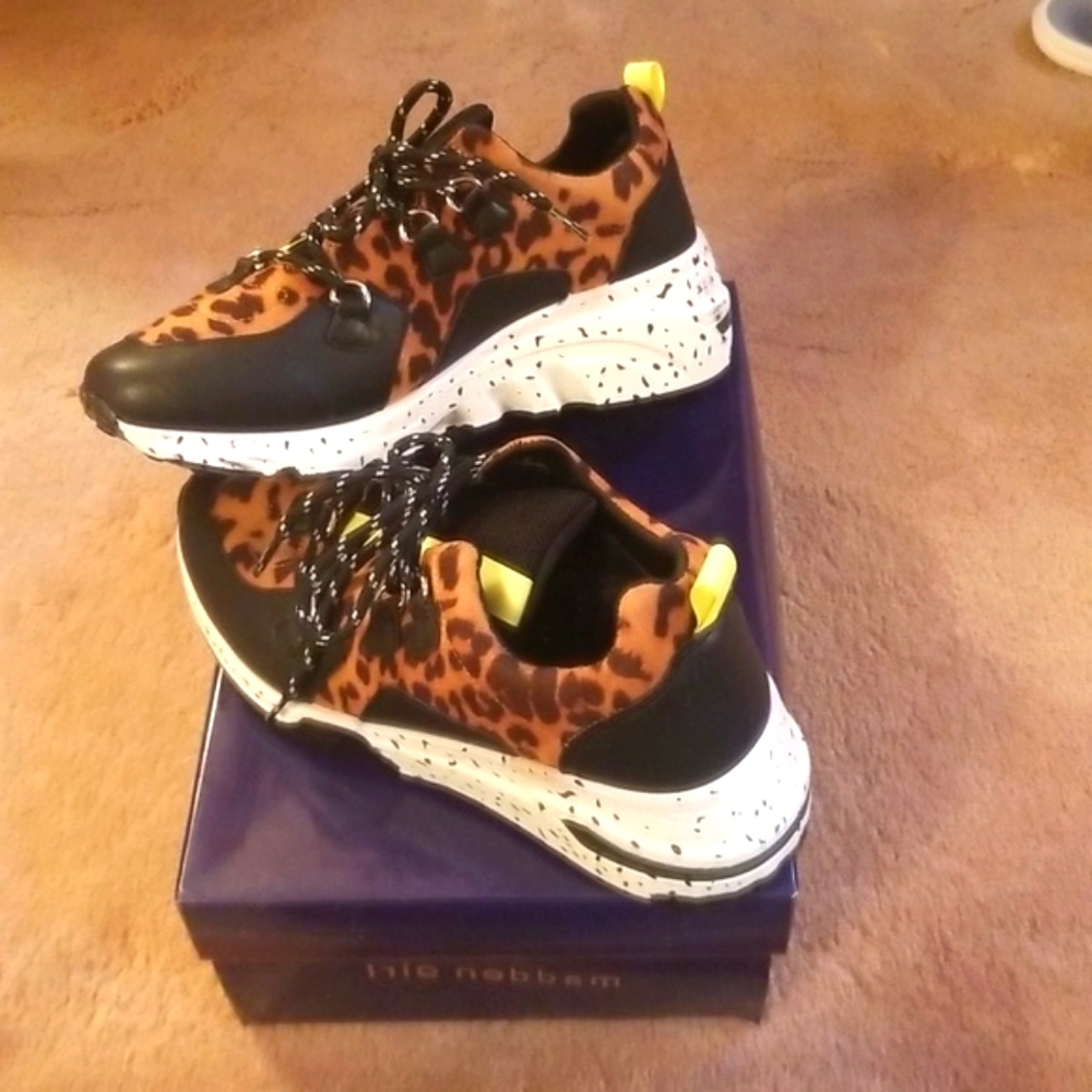 ❤💥 MADDEN GIRL Akima Animal Print Fashion Sneakers Color: Leopard